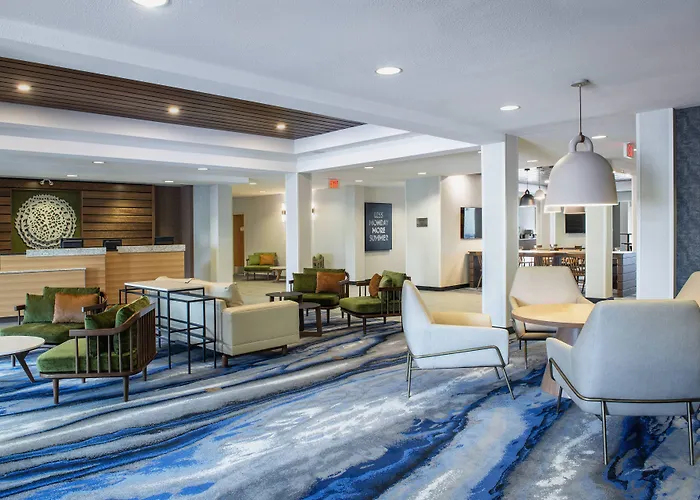 Fairfield Inn & Suites By Marriott Kelowna
